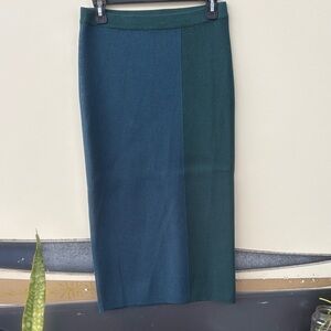 Chic Two-Tone Green Pencil Skirt